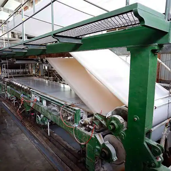 Production of raw base paper for lamination paper